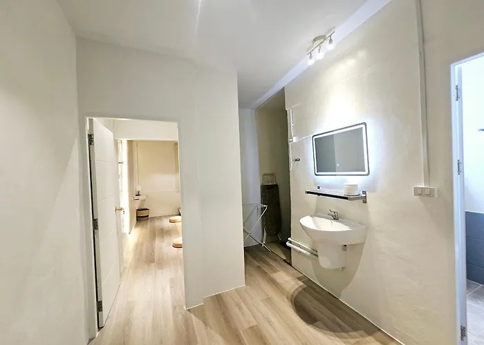 W House Apartment
